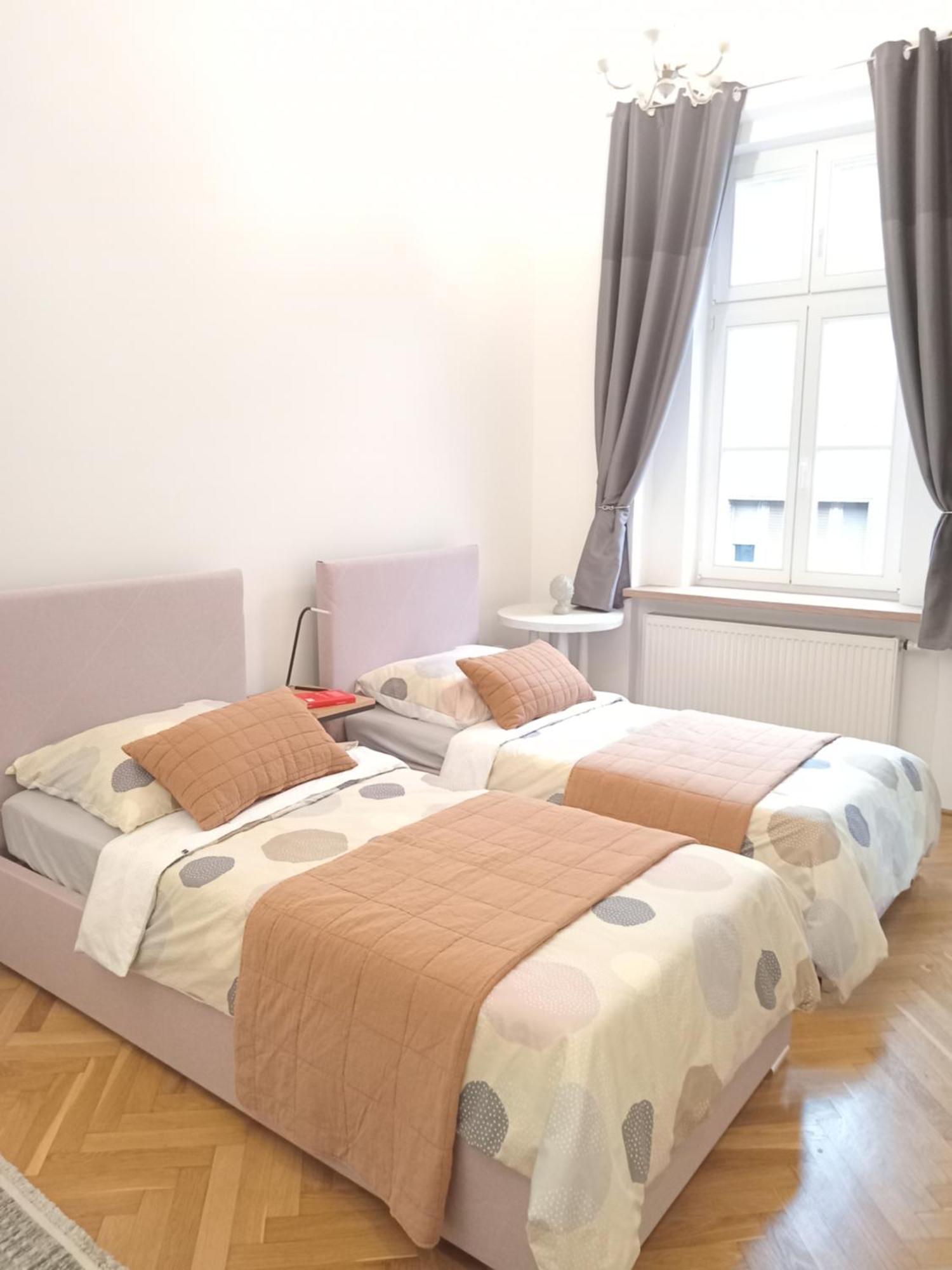 Castlehill1011- Free Parking And Ac By Fishermans Bastion *