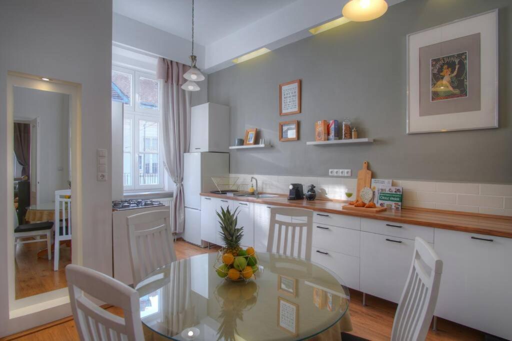 Lejlighed Castlehill1011- Free Parking And Ac In The Inner