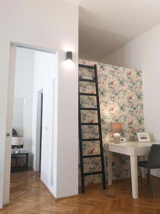 Lejlighed Castlehill1011- Free Parking And Ac In The Inner Budapest