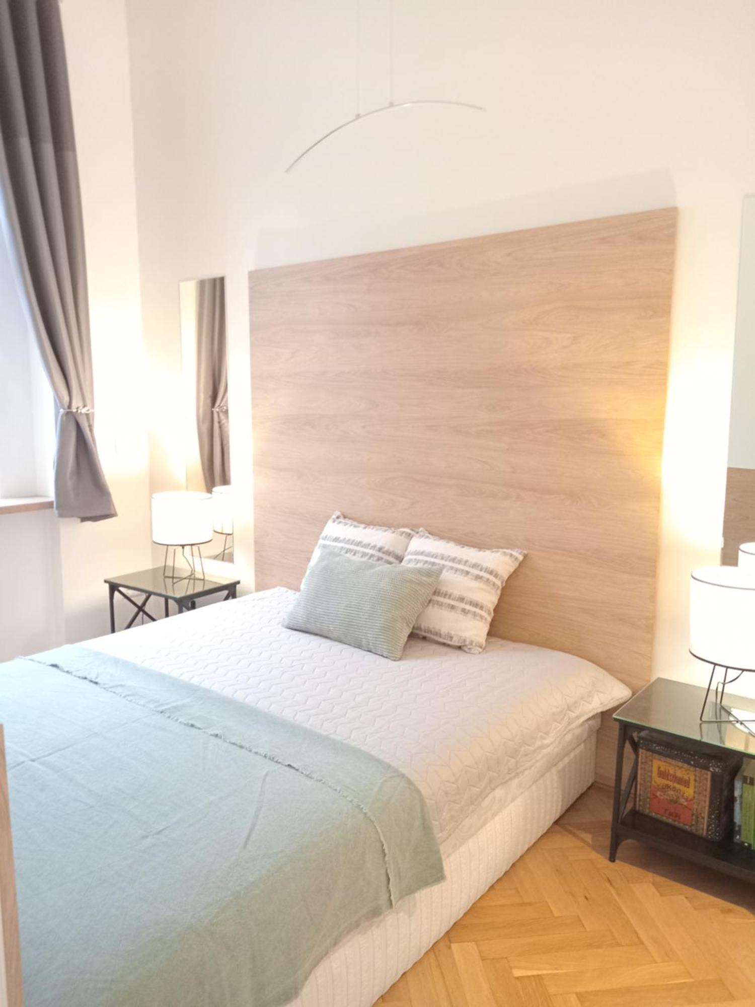 Castlehill1011- Free Parking And Ac In The Inner Lejlighed
